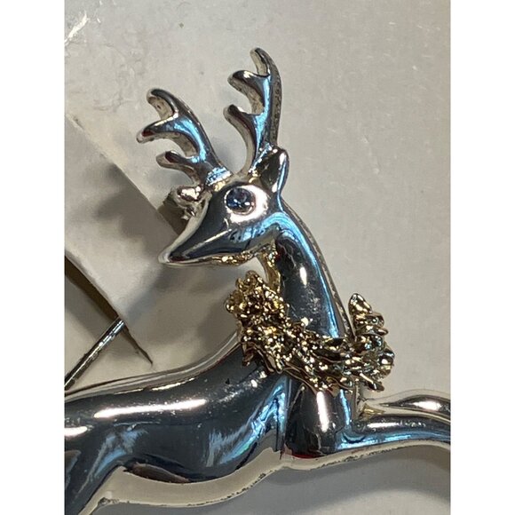 Silver-Tone Reindeer Brooch With Gold-Tone Wreath By Villager - Picture 7 of 13